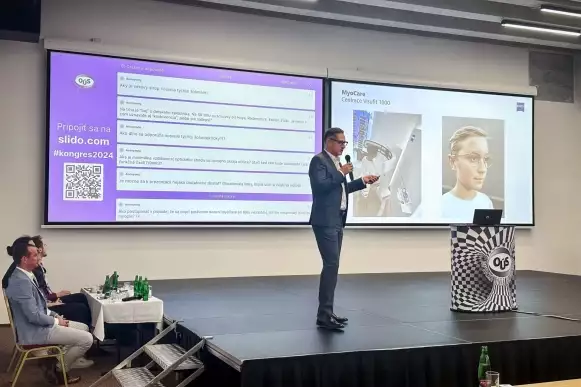 MUDr. Štern přednášel o čočkách ZEISS MyoCare